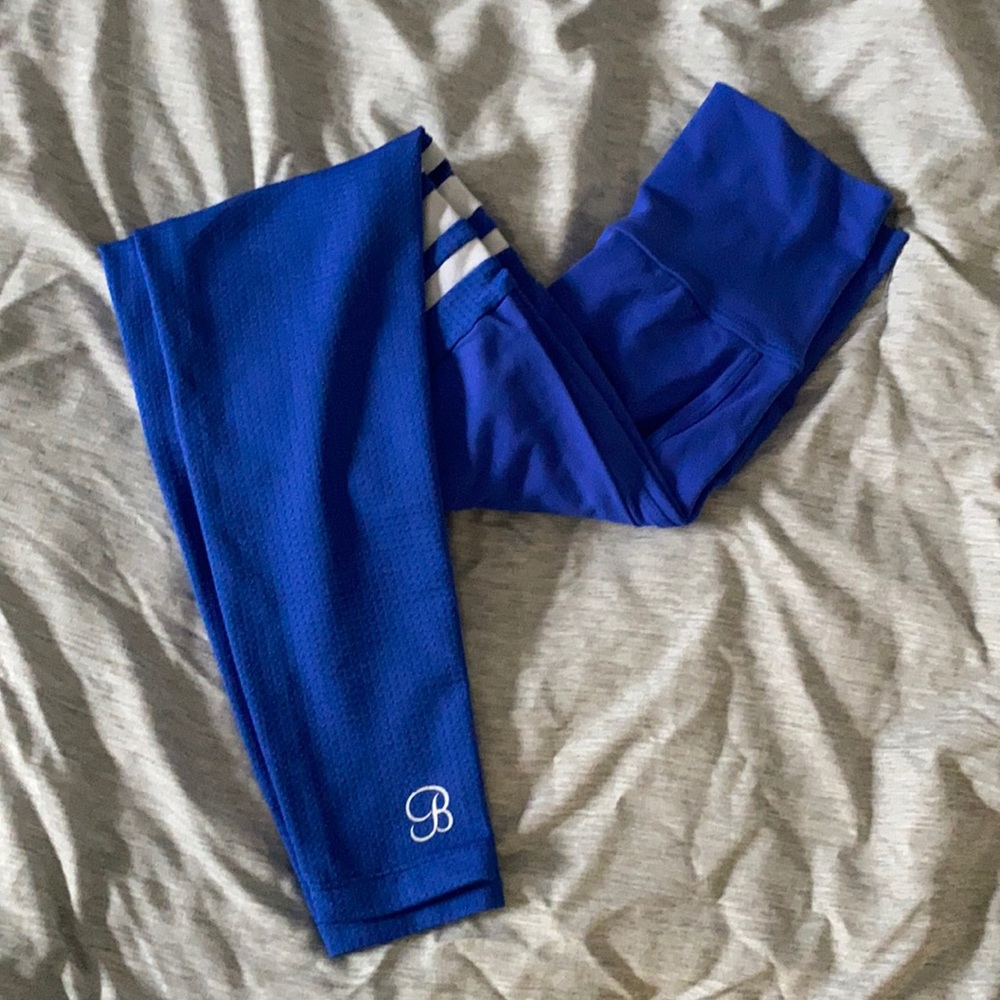 BOMBSHELL Sportswear Thigh-Highs ‘SOLID’ Leggings